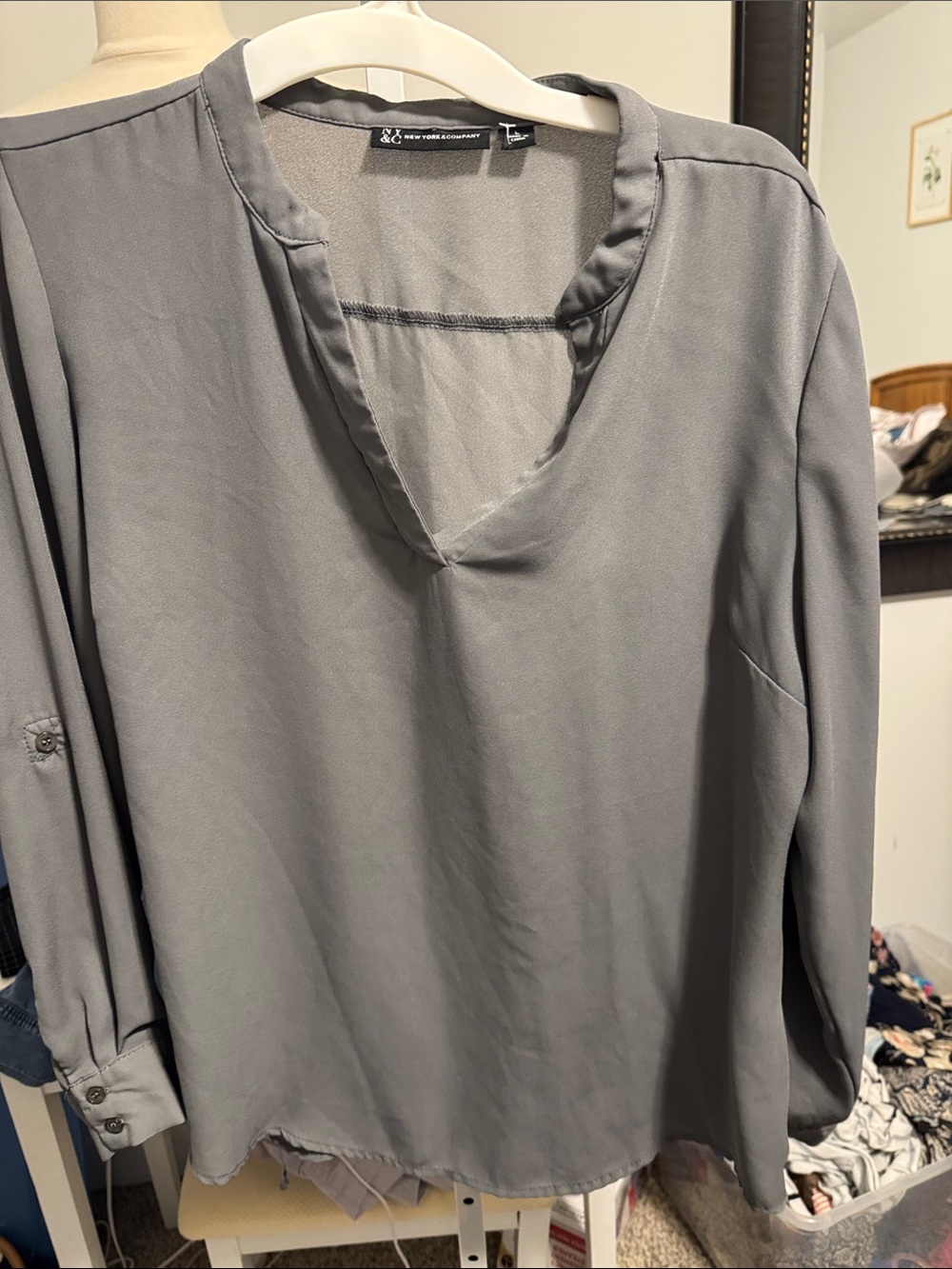 New York & Company Gray Casual Button-Down Shirt